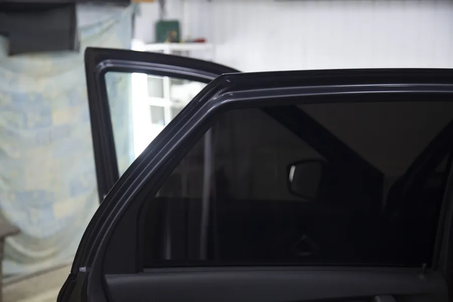 Local Ceramic Window Tinting Las Vegas, NV Local Ceramic Window Tinting Las Vegas, NV